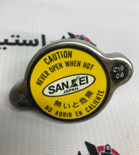 درب رادیاتور پیکاپ (ژاپن)