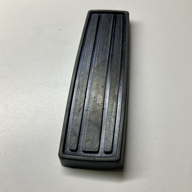 روکش پدال گاز رونیز